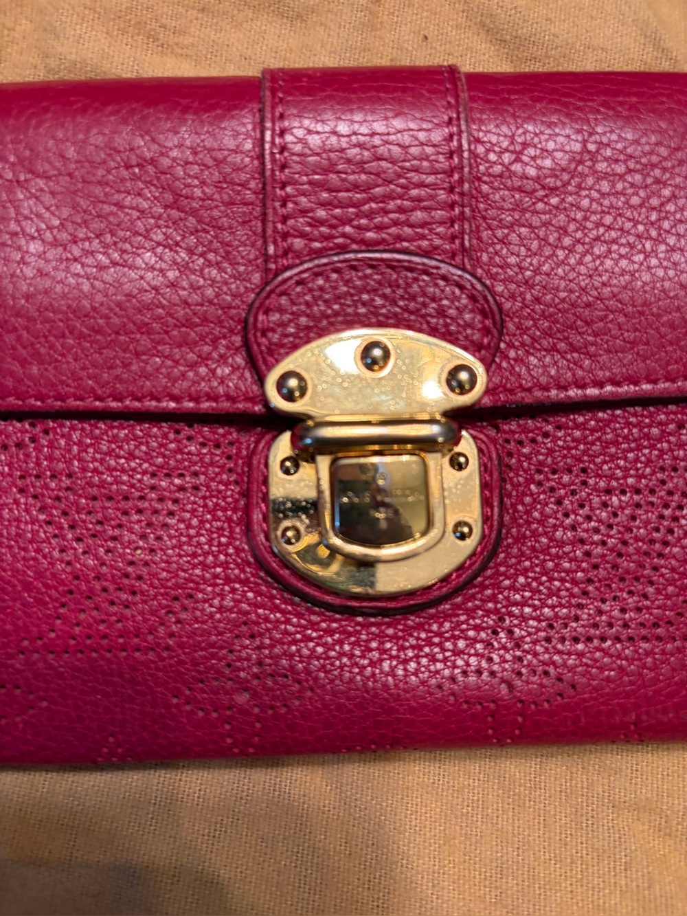Louis Vuitton Grenat Monogram Mahina Leather Cirrus PM Bag w/ matching wallet - Picture 12 of 17
